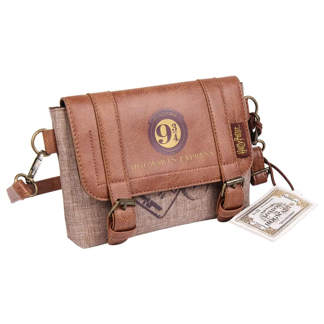 Pochette Poudlard Express - Harry Potter, un accessoire chic et stylé pour les fans de l'univers magique.
