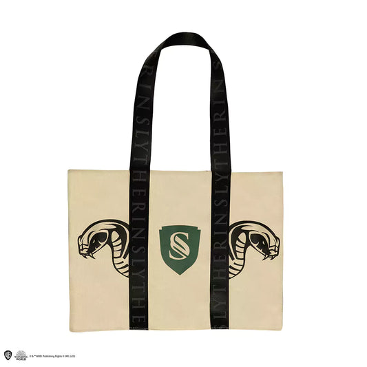 Tote Bag Deluxe Serpentard - Harry Potter, un accessoire tendance pour les fans de la maison Serpentard, affichant des couleurs emblématiques et un design élégant.