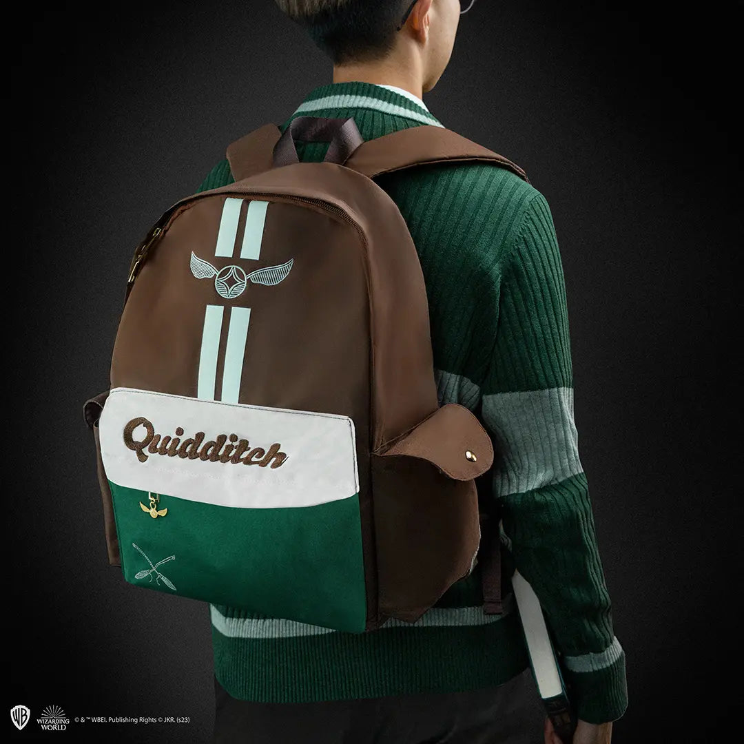 Sac à dos Quidditch - Harry Potter, un accessoire enchanteur pour les fans de la saga, idéal pour transporter vos essentiels avec style.