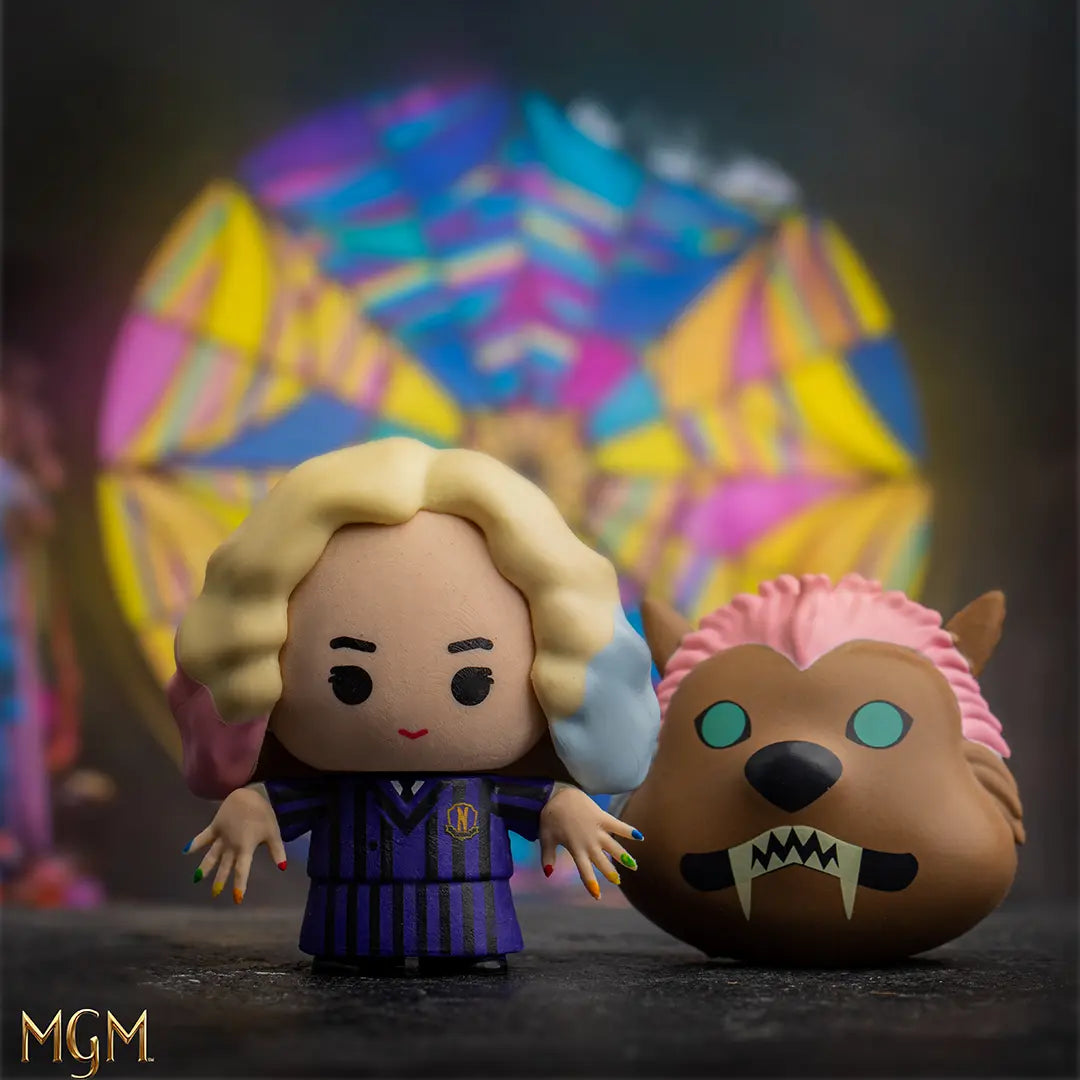 Figurine Gomee Enid Sinclair - Wednesday, fabriquée en matériaux de haute qualité, capturant l'essence unique de Enid Sinclair.