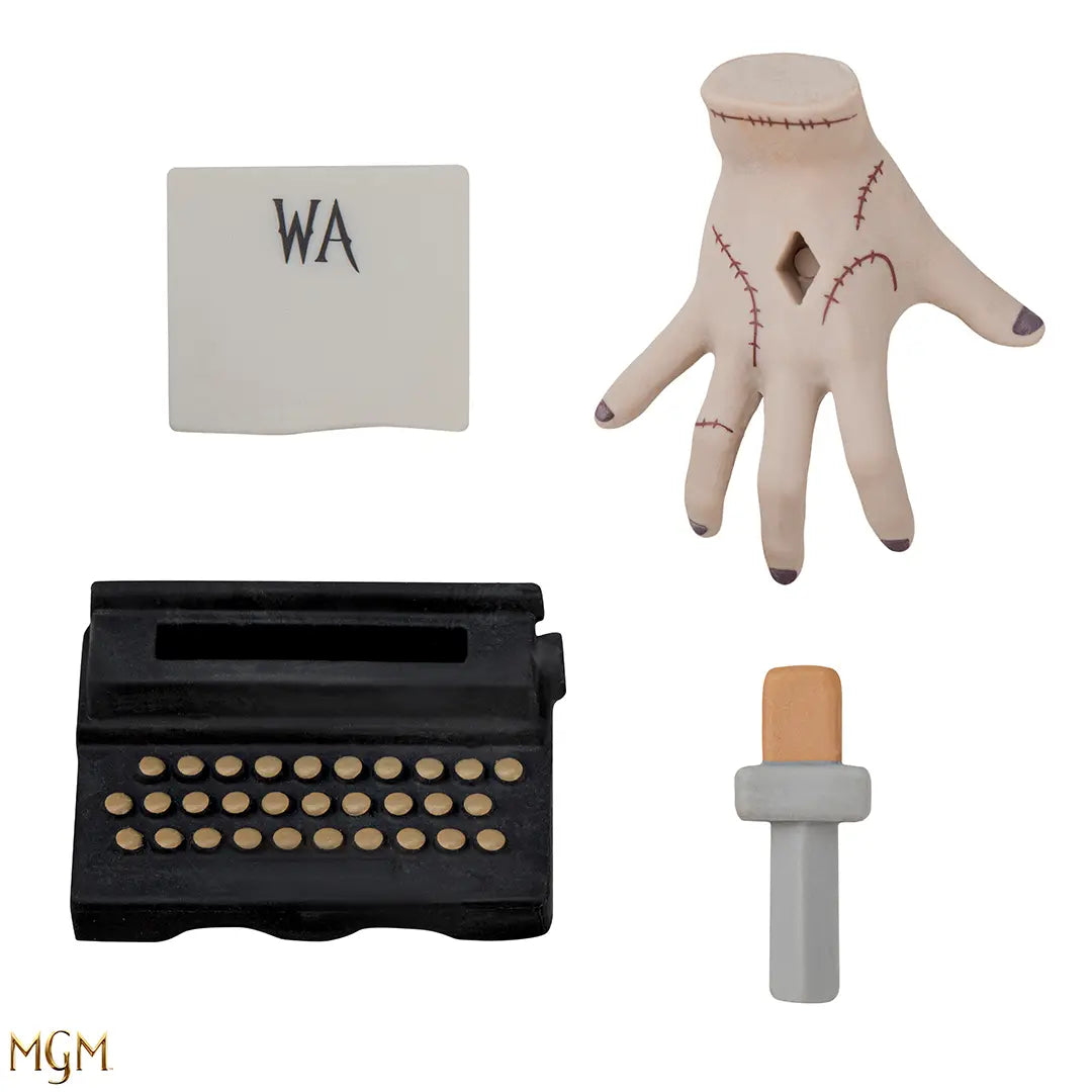 Vue d'ensemble de la Figurine Gomee La Chose - Wednesday, mettant en valeur sa finition détaillée et son design élégant.