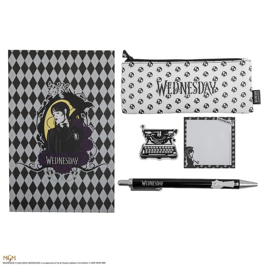 Set de papeterie Wednesday Addams - Carnet noir au design gothique inspiré par la célèbre héroïne Wednesday, parfait pour les amateurs de l'univers sombre.