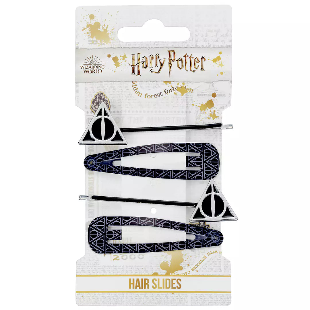 Zoom sur l'ensemble de barrettes Reliques de la Mort - Détails captivants des barrettes décorées avec des motifs magiques de la saga Harry Potter.
