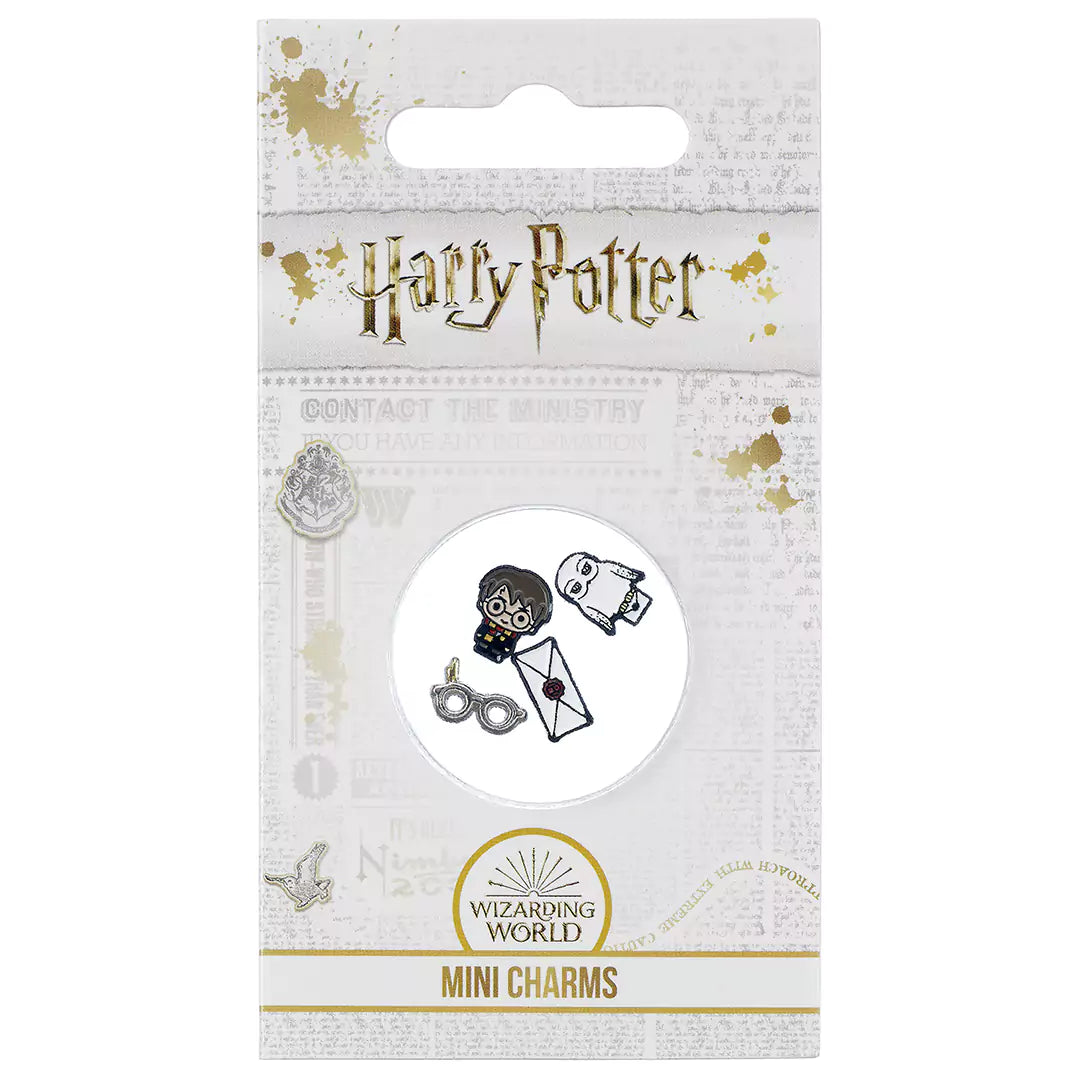 Pack de mini Charms Harry - Harry Potter, un assortiment enchanteur de charms inspirés par l'univers magique de J.K. Rowling, parfait pour personnaliser votre Collier Médaillon 3 Charms.