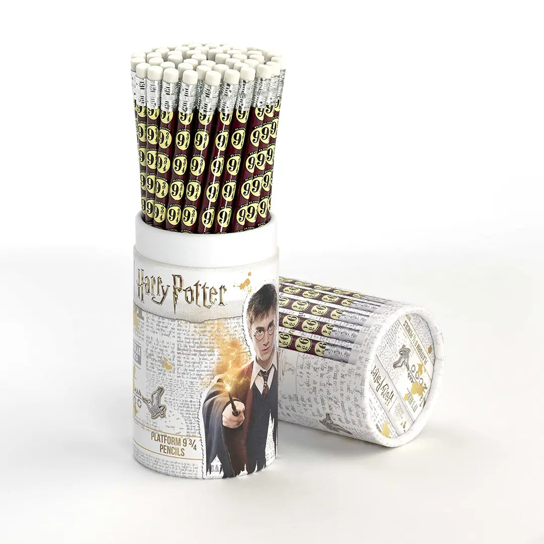 Crayon à papier Voie 9 3/4 - Harry Potter, un accessoire magique pour les fans de la saga, alliant fonctionnalité et design inspiré du monde enchanté de Poudlard.