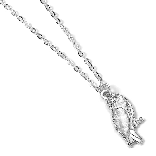 Collier Hedwige la chouette - Élégant bijou plaqué argent avec pendentif en forme de chouette, idéal pour un style unique.