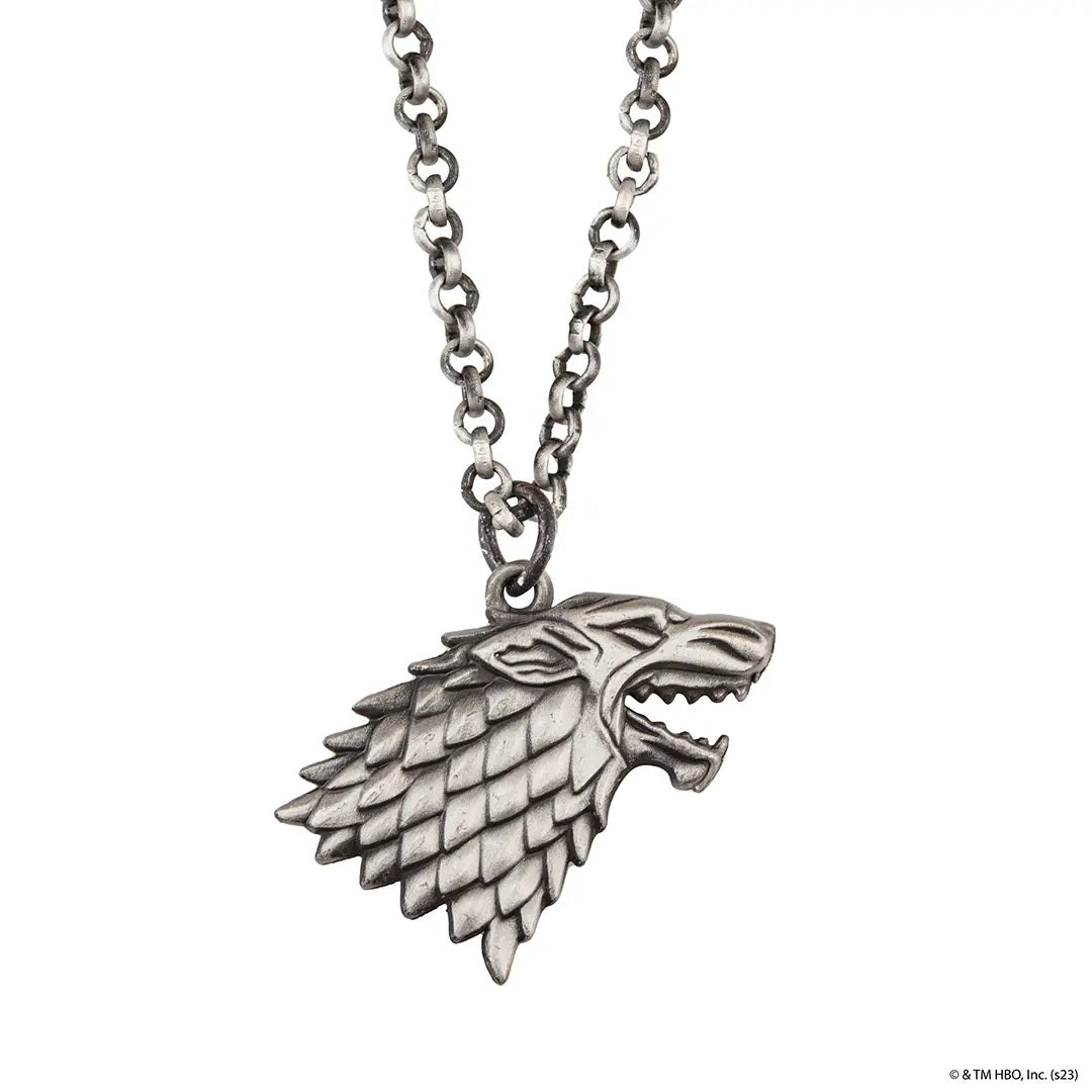 Collier blason Stark - Game of Thrones, un bijou élégant symbolisant la loyauté de la maison Stark.