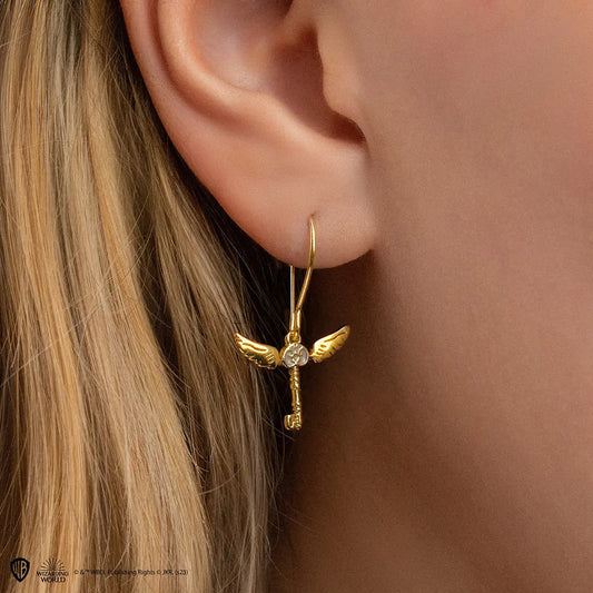Détails des Boucles d’oreilles clé volante - Harry Potter, en laiton avec un design unique inspiré de l'univers fantastique.