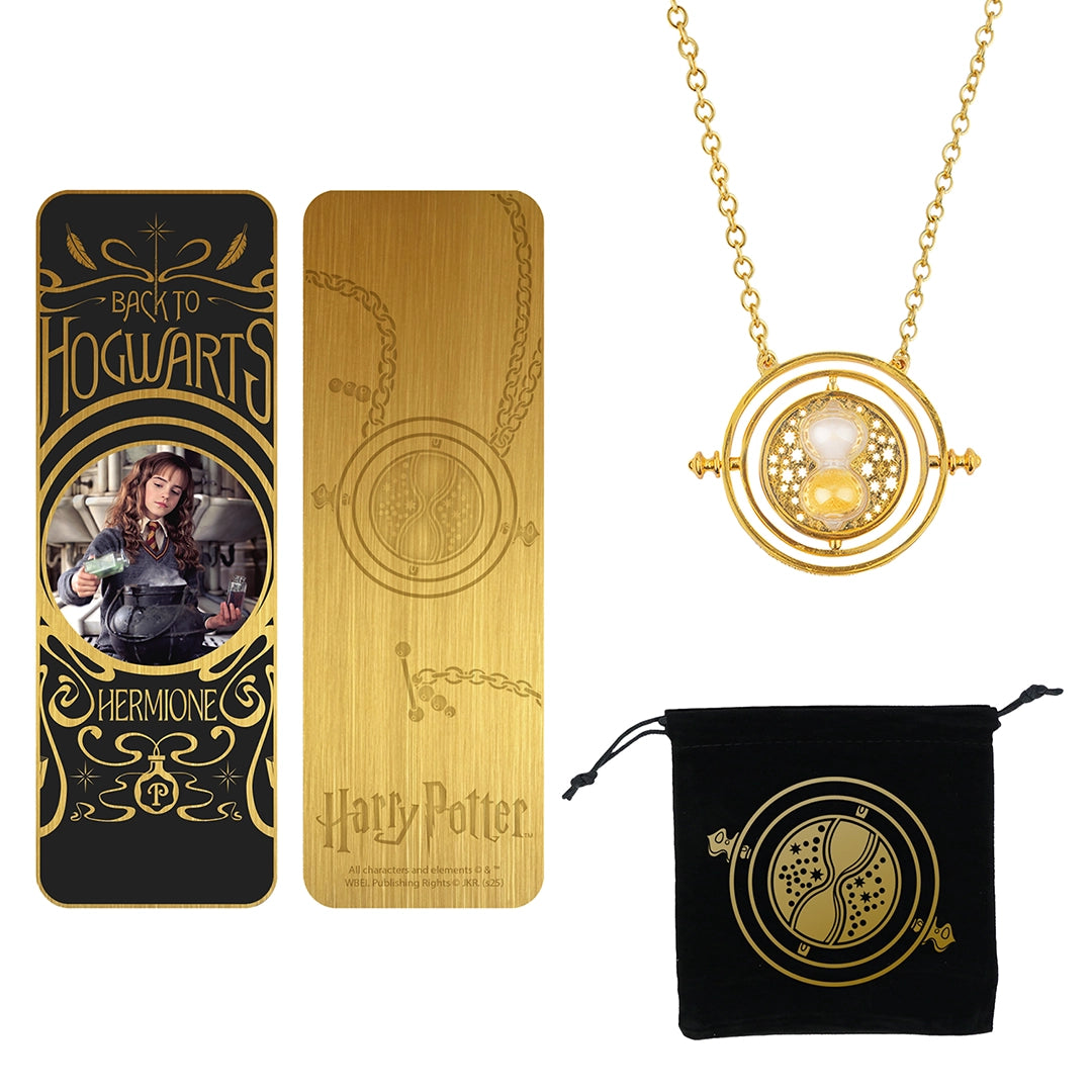Collier Retourneur de Temps du pack Retourneur de temps - Harry Potter, illuminé par un éclairage doux, évoquant la magie de l'univers Harry Potter.