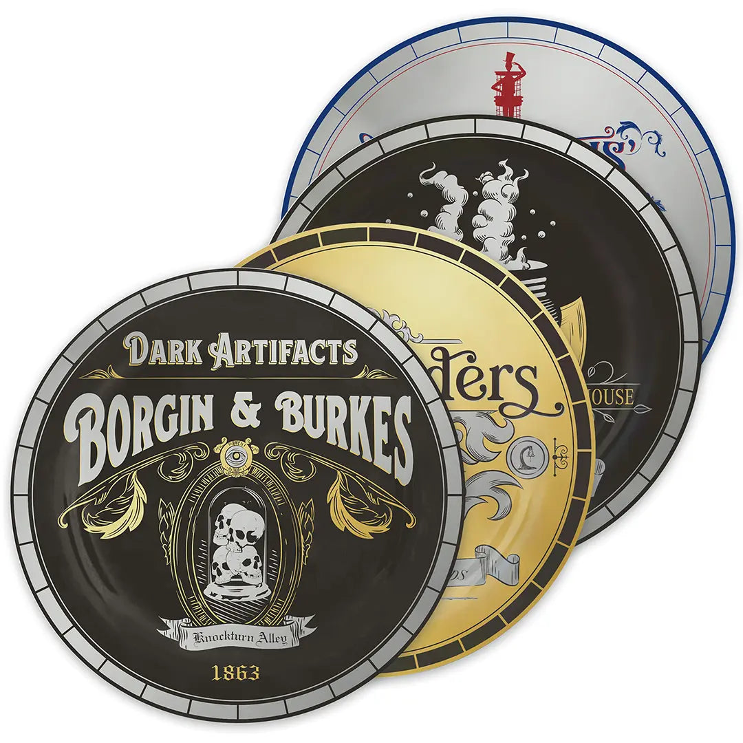 Assiette Chemin de Traverse Harry Potter - Lot de 4 assiettes illustrant des enseignes emblématiques de l'univers magique.