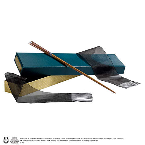 Baguette magique boîte Ollivander Norbert Dragonneau - Animaux Fantastiques, un accessoire en résine de qualité supérieure de 35 cm, idéale pour les collectionneurs et fans de l'univers magique de J.K. Rowling.