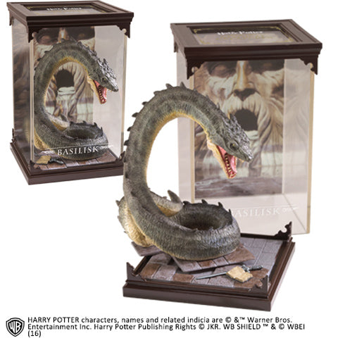 Figurine de Basilic en PVC de haute qualité, emblématique de la collection Créatures magiques de Harry Potter, présentant des détails réalistes et une finition soignée.