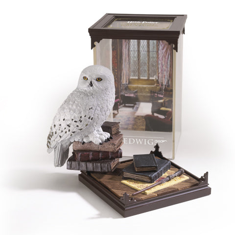 Figurine Hedwige, Créatures magiques Harry Potter, majestueux hibou en PVC de haute qualité, ajout essentiel pour les fans de la saga.