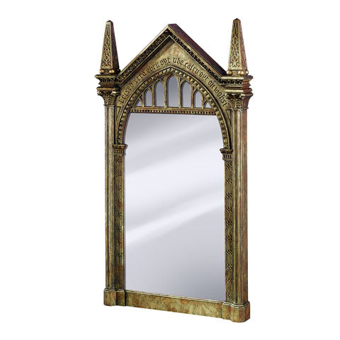 Miroir du Risèd de Noble Collection, une pièce emblématique du monde d'Harry Potter, avec un cadre en zinc et des dimensions de 40 cm de hauteur et 20 cm de largeur, parfait pour décorer votre intérieur avec une touche de magie.