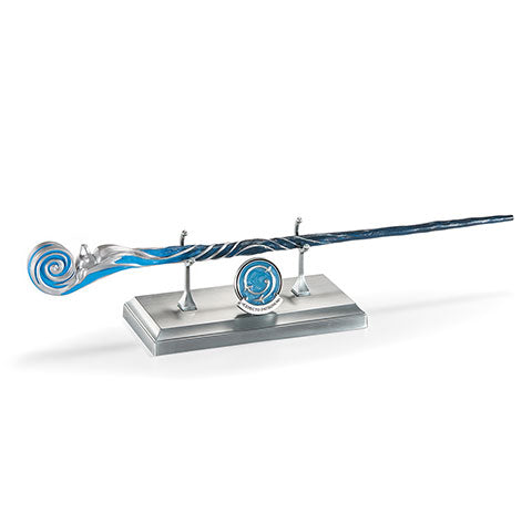 Baguette de Célébration - Sortilège du Patronus - Harry Potter, présentant des détails exquis et une conception mystique, parfaite pour les fans de Harry Potter.