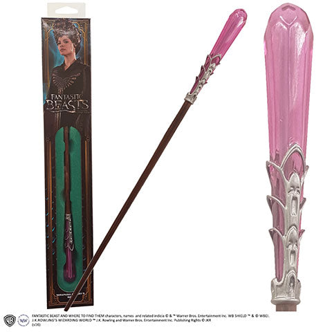 Baguette magique blister Seraphina Picquery - Animaux Fantastiques, créée avec des détails somptueux en résine, idéale pour les collectionneurs et les fans de magie.