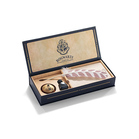 Set Plume d'écriture de Poudlard - Harry Potter avec logo emblématique et design magique.