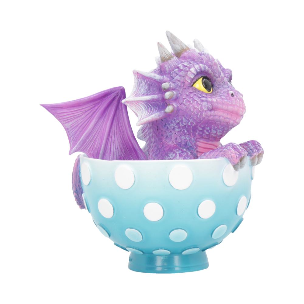 Figurine mignonne Dragon dans une tasse à thé 11,2 cm, dragon miniature prêt à rejoindre votre collection de créatures fantastiques.