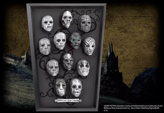 Masque énigmatique des Mangemorts de la Collection Noble Collection, une pièce fascinante qui évoque l'univers sombre de Lord Voldemort.