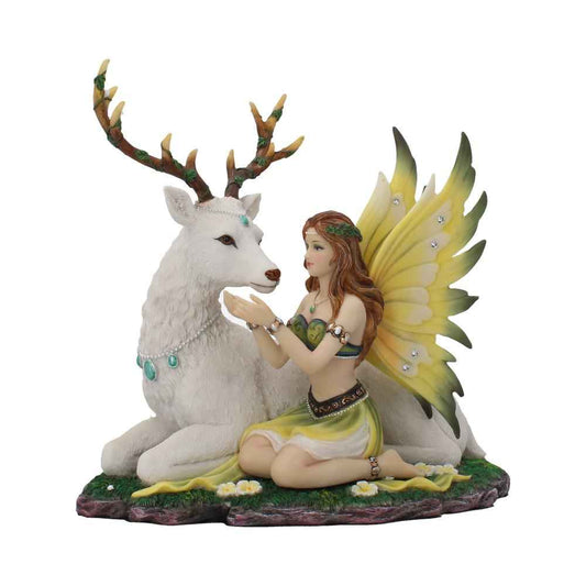 Figurine moyenne d’adoration cerf et fée du printemps de Nemesis Now, une pièce magique qui embellit votre intérieur avec son design féerique et délicat.