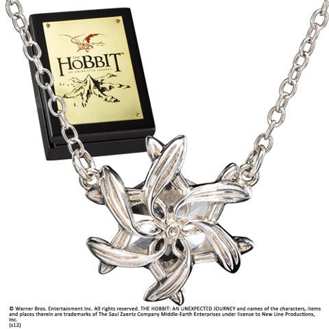 Pendentif Nenya en argent 925ème de la Noble Collection, inspiré par Galadriel du Hobbit, représentant l'ancre de la magie elfique et de la pureté.
