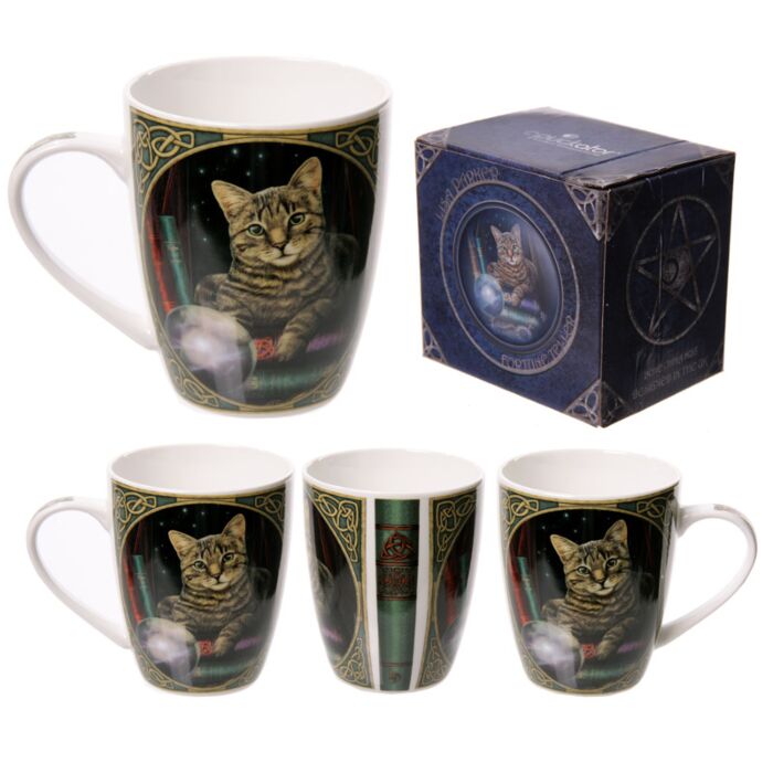 Mug avec Chat par Lisa Parker, un élégant gobelet en porcelaine multicolore de la marque Puckator, parfait pour savourer vos boissons tout en ajoutant une touche féline à vos pauses café.