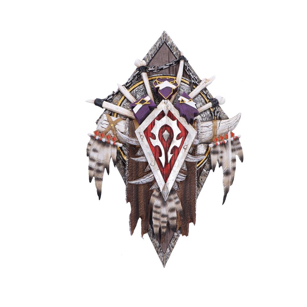 Détail de la plaque murale World of Warcraft Horde 30cm de Nemesis Now, mettant en évidence la qualité de la résine et la peinture à la main.