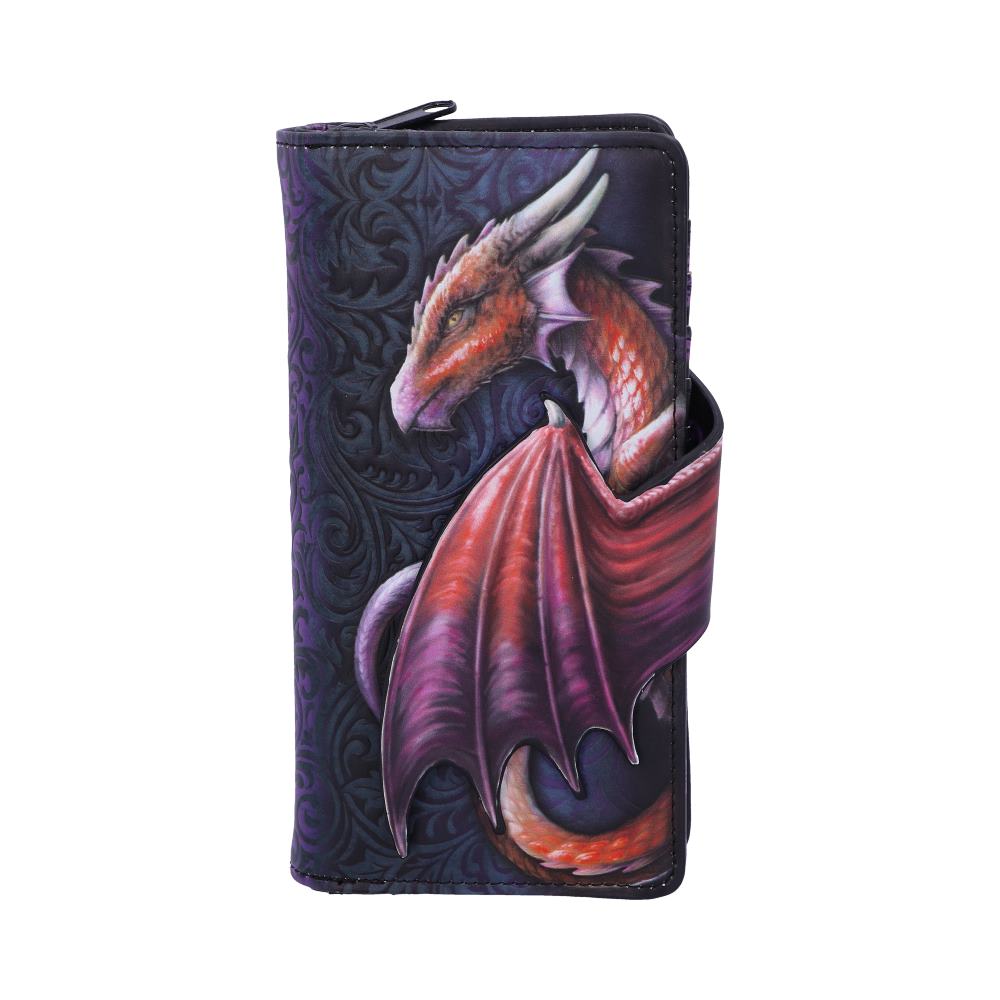 Portefeuille embossé Dragon rouge 18.5cm de Nemesis Now, mettant en avant un magnifique design de dragon rouge avec motifs baroques, idéal pour les amoureux de l'univers magique et mystérieux.