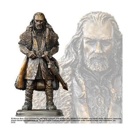 Sculpture en bronze de Thorin Oakenshield, réalisée par Noble Collection, capturant le courage du roi des nains avec des détails saisissants.