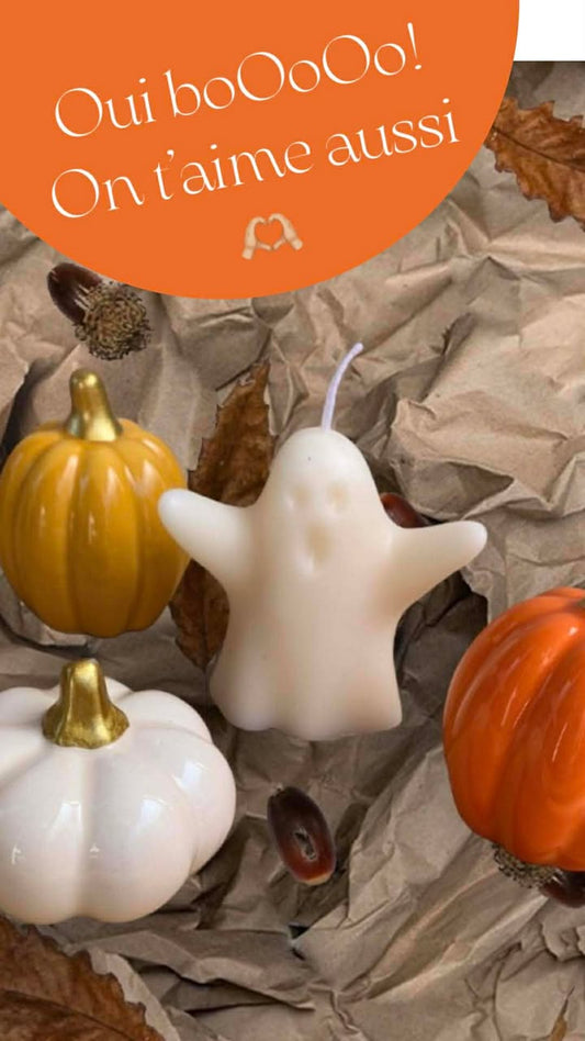Bougie Fantôme de Jessica Deelyah, une création artisanale fascinante pour Halloween, en cire de soja bio, diffusant un doux parfum de vanille.