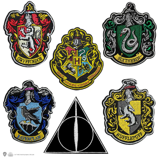 Ecussons Harry Potter édition Deluxe - lot de 6, affiche les Reliques de la Mort et le logo de Poudlard, parfaits pour exprimer votre passion pour l'univers magique