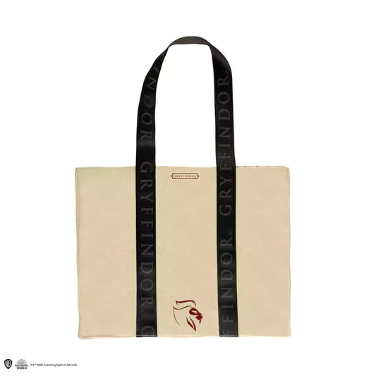 Détails du Tote Bag Deluxe Gryffondor - Harry Potter, conçu pour transporter vos essentiels avec praticité et élégance.