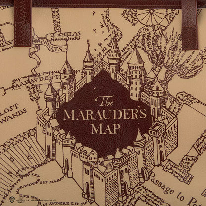 Vue du sac cabas Carte du Maraudeur - Harry Potter avec sa pochette amovible, idéal pour l’organisation de petits objets.