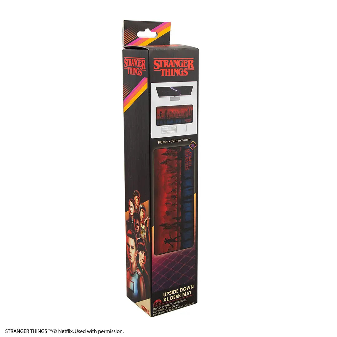 Tapis de bureau Upside Down - Stranger Things, un accessoire unique pour les fans, combinant esthétique dynamique et fonctionnalités pratiques.