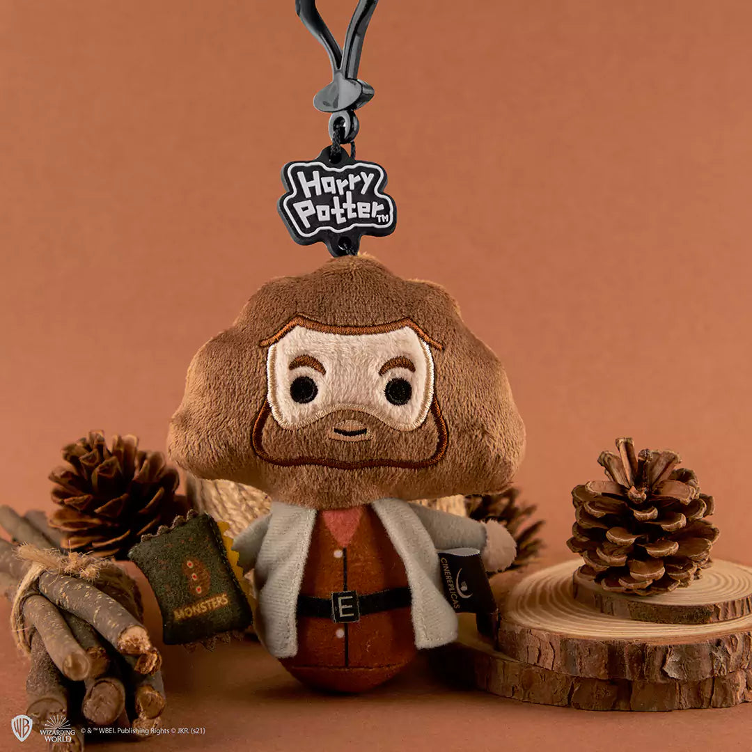 Porte-clés peluche Hagrid, le cadeau parfait pour les amateurs d'Harry Potter, alliant esthétique et praticité.