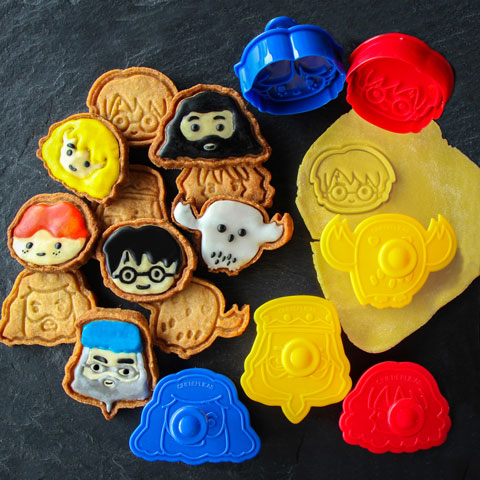 Set de 6 emporte-pièces Kawaii pour cookies - Harry Potter, idéal pour fans de la saga et pâtisseries magiques.