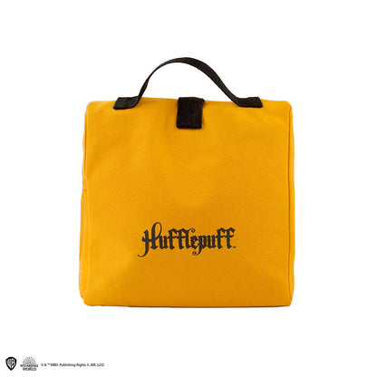 Détails élégants du Sac à Lunch Poufsouffle - Harry Potter, mettant en avant son spacieux compartiment pour transporter vos repas.