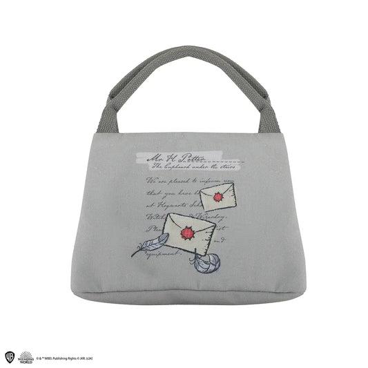 Zoom sur le Lunch bag Hedwige - Harry Potter, un accessoire pratique et élégant pour transporter vos repas tout en affichant votre passion.