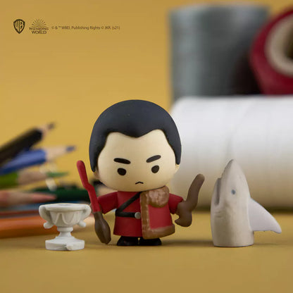 Détail de la figurine Gomee de Viktor Krum, célèbre joueur de Quidditch de l'univers Harry Potter, fine conception en gomme, ajoutant une touche magique à votre collection.