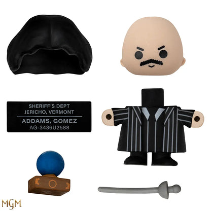Détails de la figurine Gomee de Gomez Addams - Wednesday, mettant en avant la finition de haute qualité et le style unique du personnage, parfaite pour toute collection.