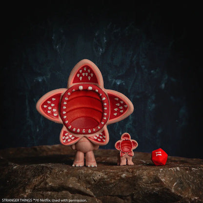 Vue d'ensemble de la collection de figurines Gomee - Stranger Things, alliant design ludique et fonctionnalité.