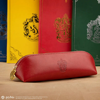 Trousse Gryffondor - Harry Potter, accessoire unique avec emblème Gryffondor pour les fans de la saga magique.