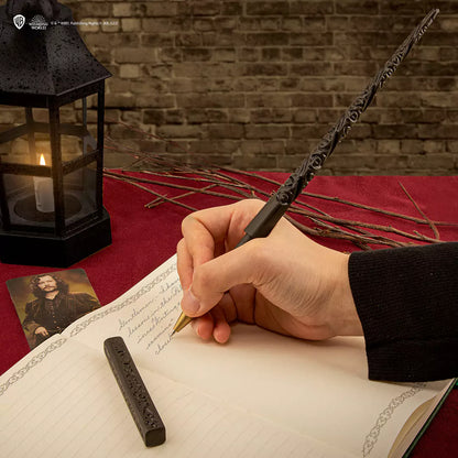 Détails de la baguette Sirius Black, design fidèle au film, parfait pour ajouter une touche de magie à votre décoration.