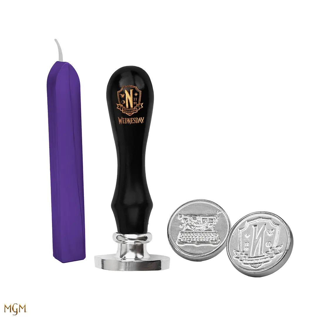 Set cachets de cire - Wednesday, une belle poignée ergonomique pour une utilisation élégante.