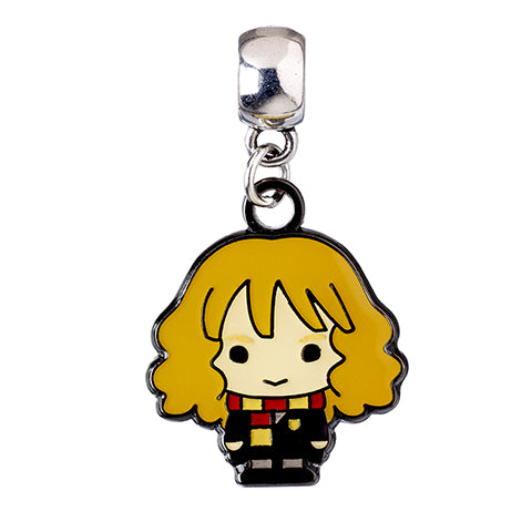 Pendentif Charm Hermione Granger en plaqué argent, un accessoire magique représentant la sorcière emblématique d'Harry Potter dans un design chibi adorable.