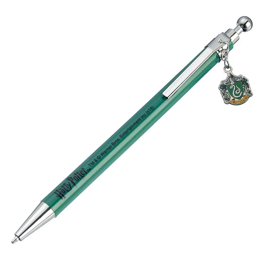 Stylo Serpentard élégant en vert, symbole de la maison Poudlard, parfait pour les passionnés de magie et de mystères.