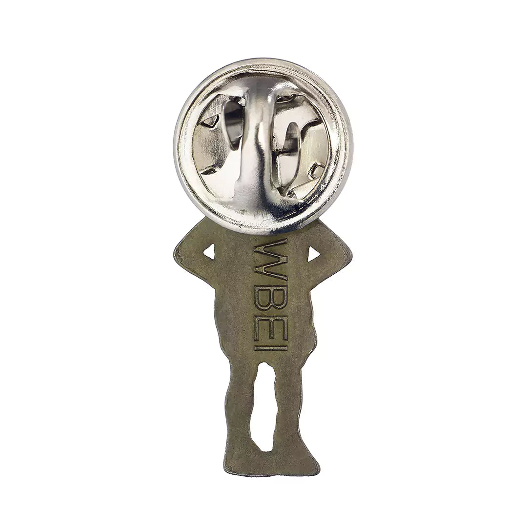 Pin’s Dobby l’elfe de maison, un accessoire magique en plaqué argent pour les fans de Harry Potter.