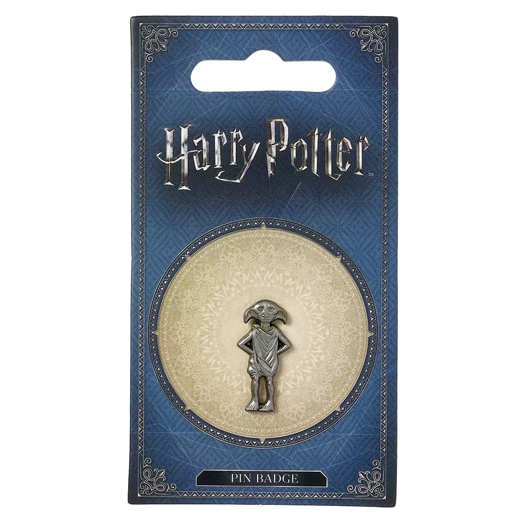 Détail du Pin’s Dobby l’elfe de maison, mettant en avant la finition brillante en plaqué argent.