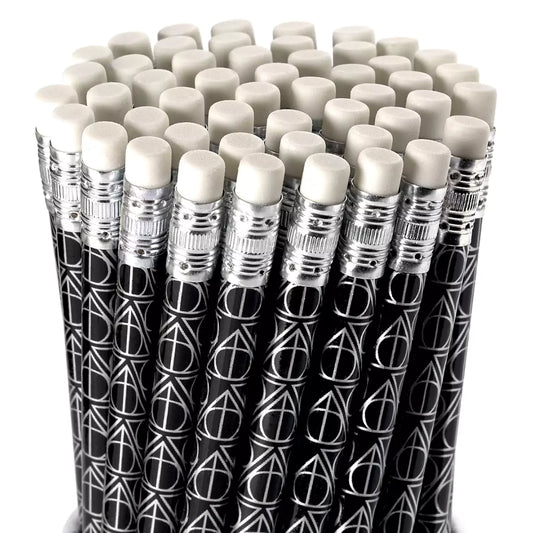Détails du Crayon à papier Reliques de la Mort - Harry Potter, parfait pour partager la magie avec des amis.