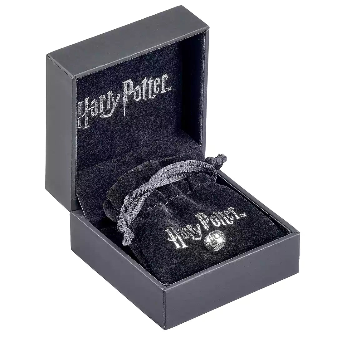 Zoom sur la perle Sort Stupéfixion en argent sterling, un authentique bijou pour les fans d'Harry Potter.